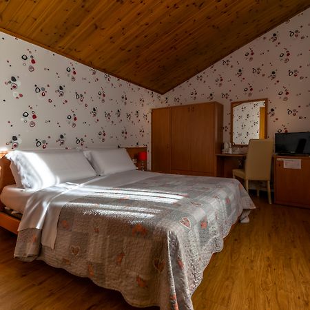 בולוניה Hotel Donatello מראה חיצוני תמונה