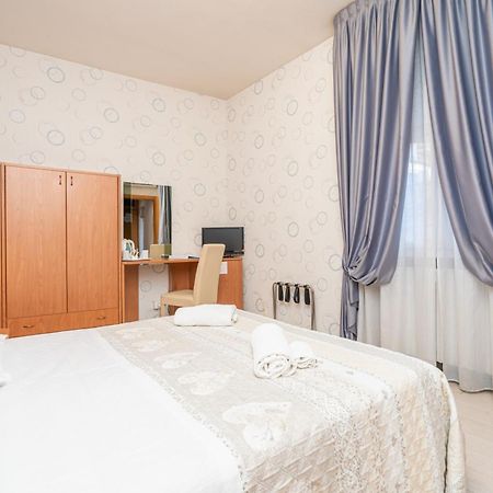 בולוניה Hotel Donatello מראה חיצוני תמונה