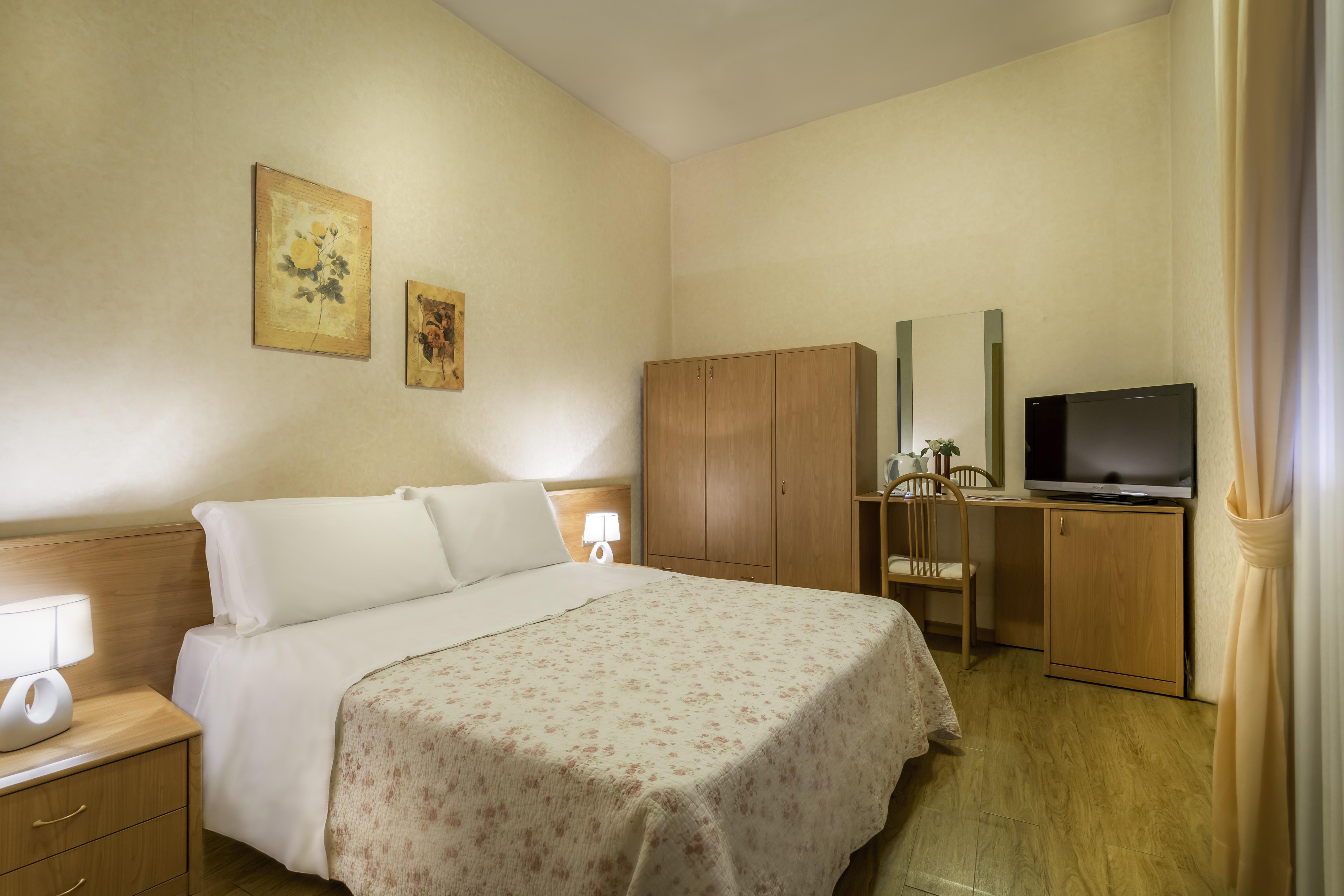 בולוניה Hotel Donatello מראה חיצוני תמונה