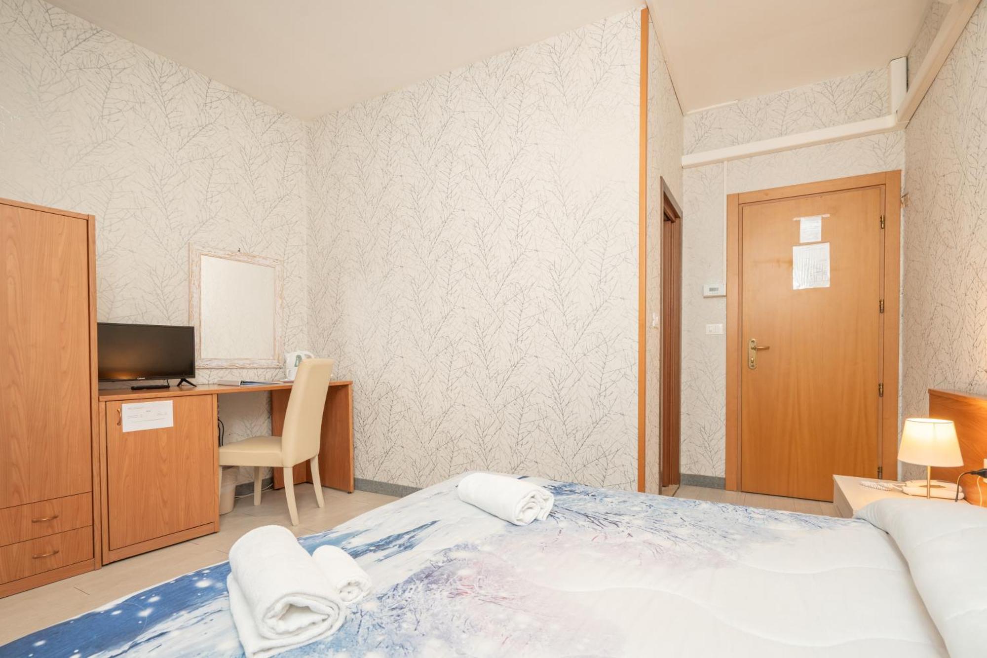 בולוניה Hotel Donatello מראה חיצוני תמונה