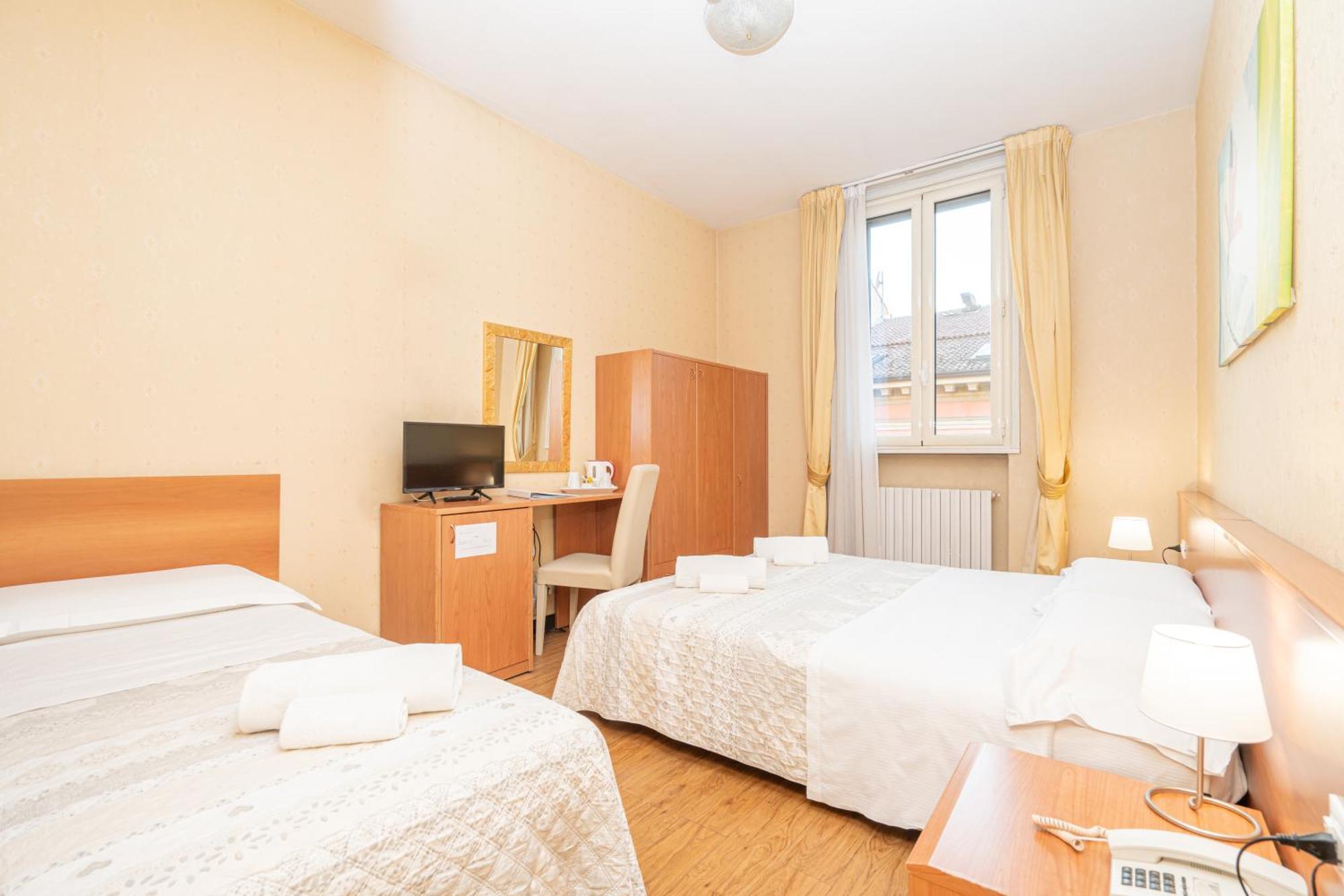 בולוניה Hotel Donatello מראה חיצוני תמונה